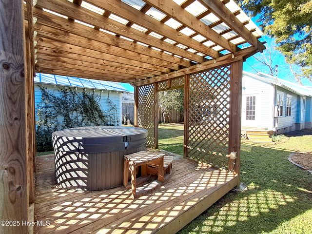 1513 Rhem Avenue, New Bern, NC 28560