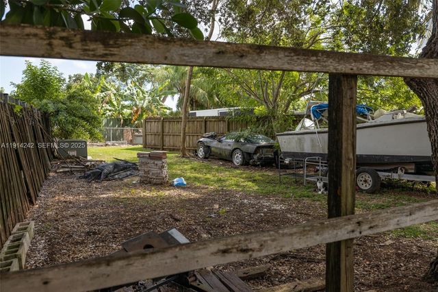 16305 SW 276th Ter, Homestead, FL 33031