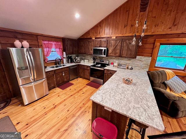 450 Mull Valley Road, Morganton, GA 30560