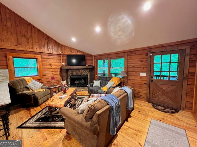 450 Mull Valley Road, Morganton, GA 30560