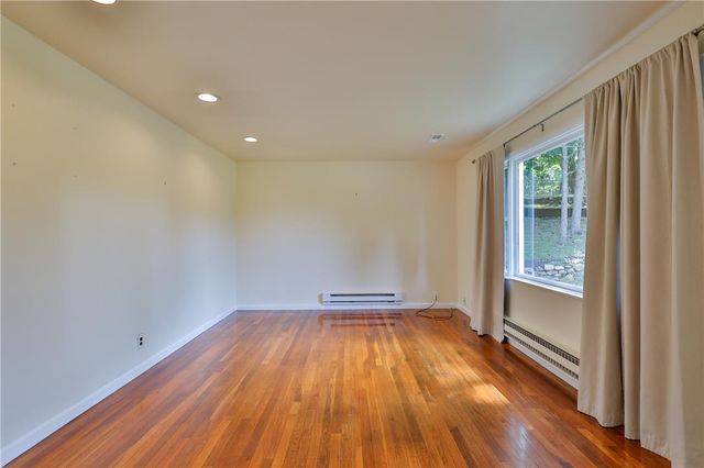 50 Mountain Top Drive, Easton, PA 18042