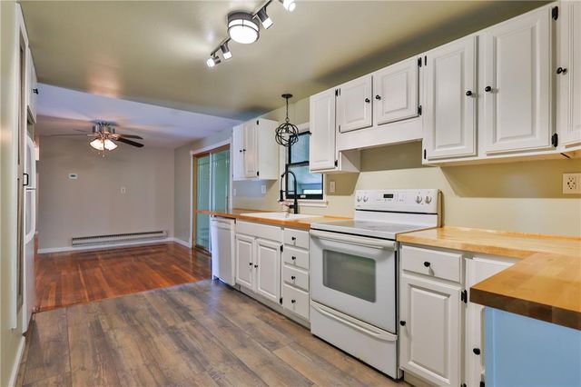 50 Mountain Top Drive, Easton, PA 18042
