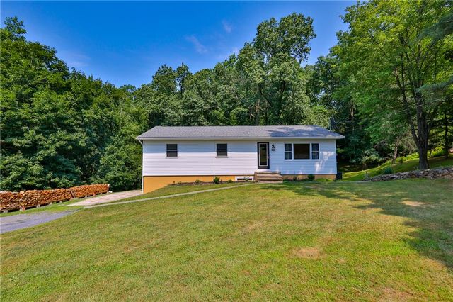 50 Mountain Top Drive, Easton, PA 18042