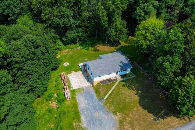 50 Mountain Top Drive, Easton, PA 18042