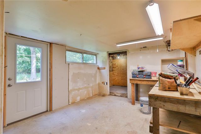 50 Mountain Top Drive, Easton, PA 18042