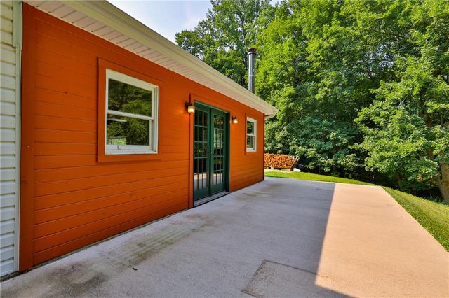 50 Mountain Top Drive, Easton, PA 18042