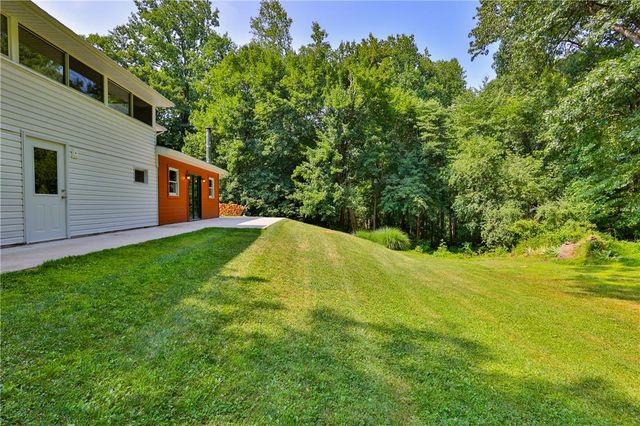50 Mountain Top Drive, Easton, PA 18042