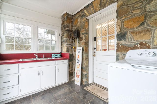 6507 Frieden Church Road, Gibsonville, NC 27249