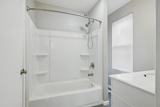 1209 South Garrison Avenue, Carthage, MO 64836