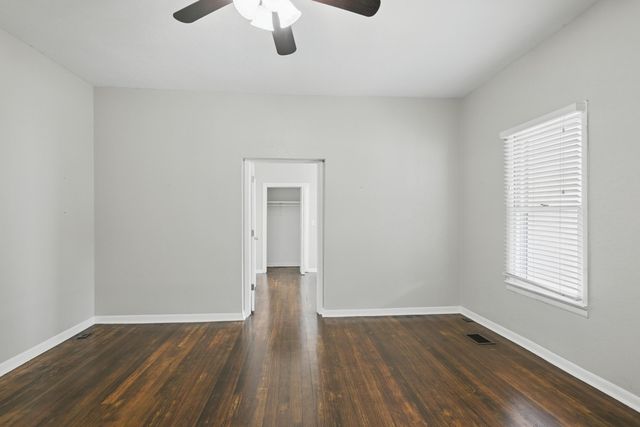 1209 South Garrison Avenue, Carthage, MO 64836