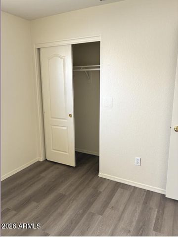 5211 W GLENVIEW Place, Chandler, AZ 85226