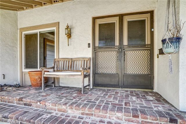 25136 Avenida Rondel, Valencia, CA 91355