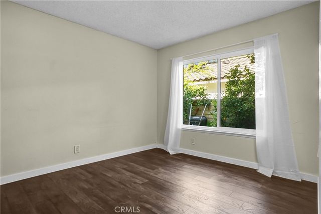25136 Avenida Rondel, Valencia, CA 91355