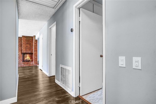 25136 Avenida Rondel, Valencia, CA 91355