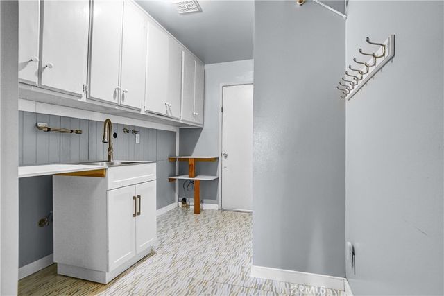 25136 Avenida Rondel, Valencia, CA 91355
