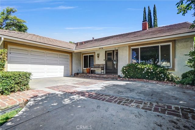 25136 Avenida Rondel, Valencia, CA 91355