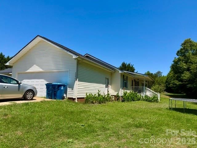 4084 Carpenters Cove Road, Claremont, NC 28610