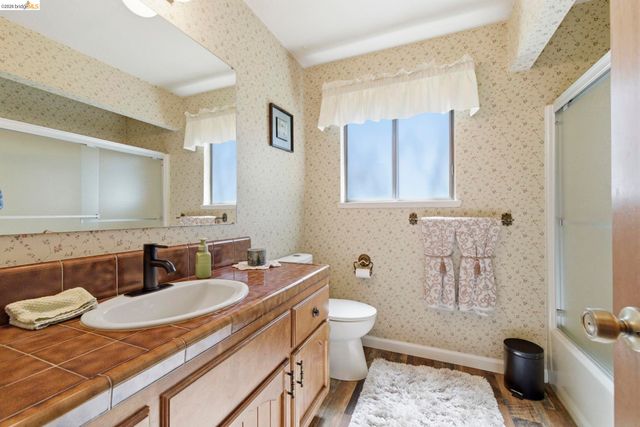 23606 Ontario Dr, Twain Harte, CA 95383