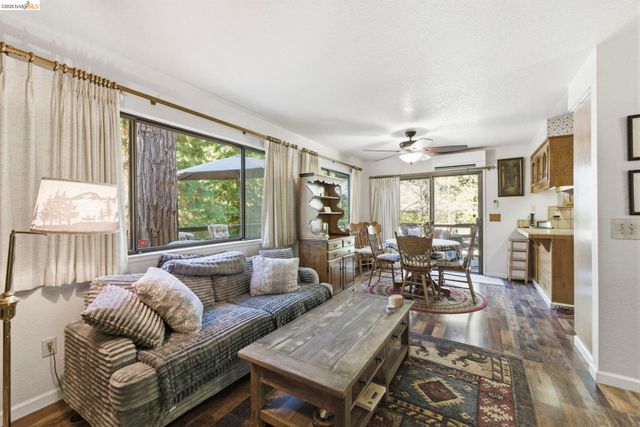 23606 Ontario Dr, Twain Harte, CA 95383