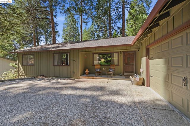 23606 Ontario Dr, Twain Harte, CA 95383