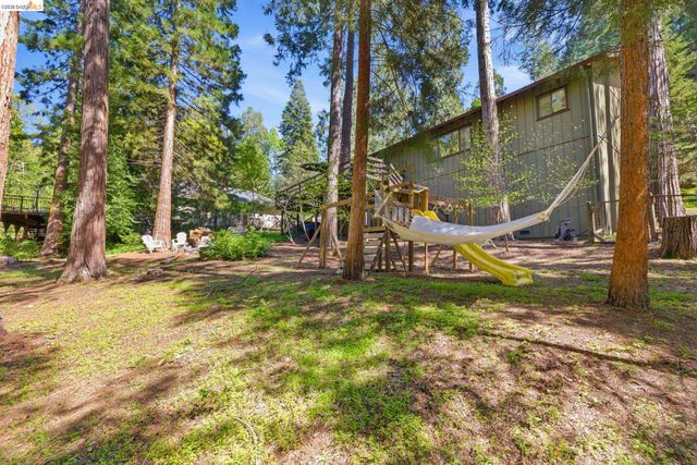 23606 Ontario Dr, Twain Harte, CA 95383