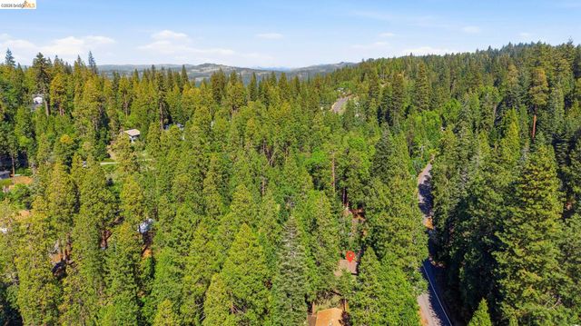 23606 Ontario Dr, Twain Harte, CA 95383