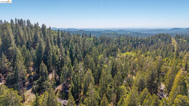 23606 Ontario Dr, Twain Harte, CA 95383