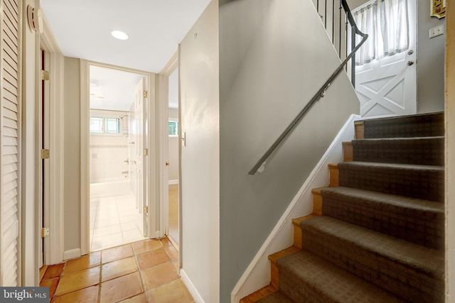 6900 SOUTHRIDGE DR, Mclean, VA 22101