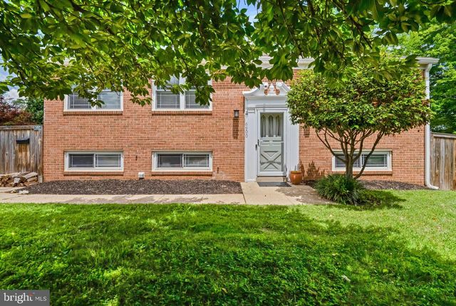 6900 SOUTHRIDGE DR, Mclean, VA 22101