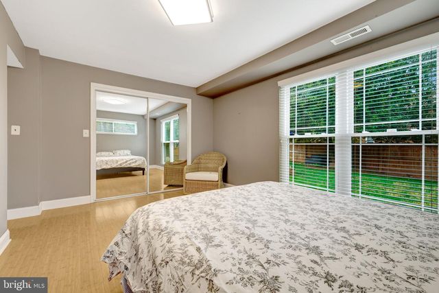 6900 SOUTHRIDGE DR, Mclean, VA 22101