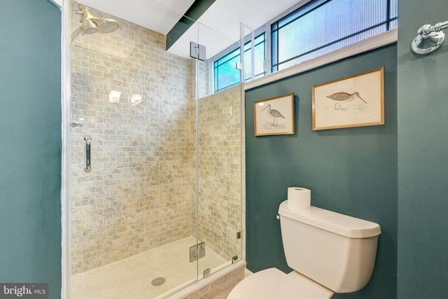 6900 SOUTHRIDGE DR, Mclean, VA 22101