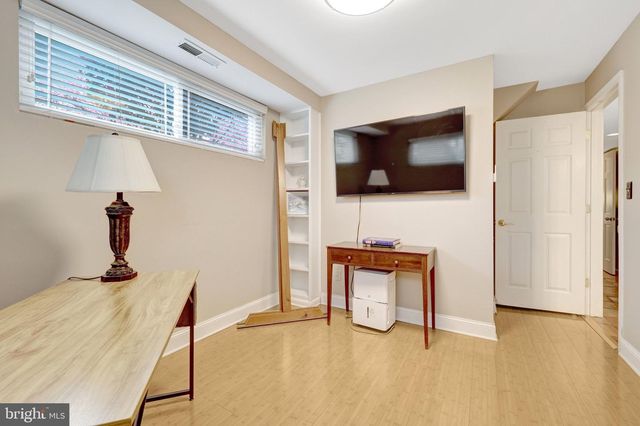 6900 SOUTHRIDGE DR, Mclean, VA 22101