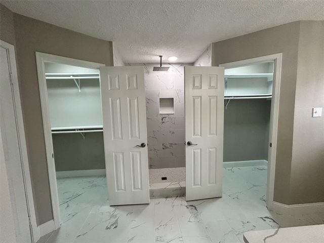 1601 Washington Drive, Deer Park, TX 77536