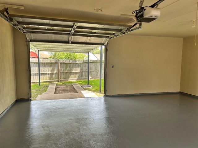 1601 Washington Drive, Deer Park, TX 77536