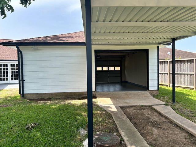 1601 Washington Drive, Deer Park, TX 77536