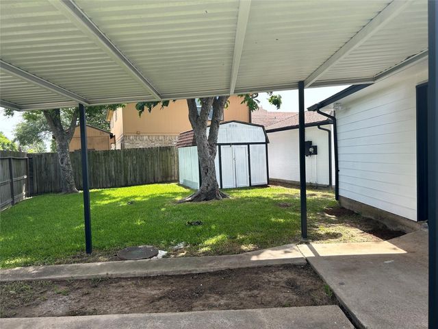 1601 Washington Drive, Deer Park, TX 77536