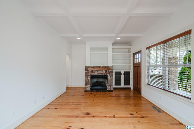 528 55TH PLACE, Birmingham, AL 35212