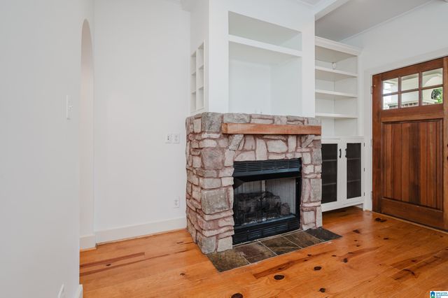 528 55TH PLACE, Birmingham, AL 35212