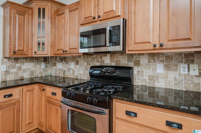 528 55TH PLACE, Birmingham, AL 35212