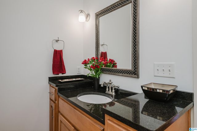 528 55TH PLACE, Birmingham, AL 35212