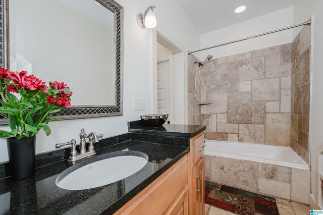 528 55TH PLACE, Birmingham, AL 35212