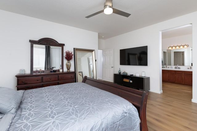 2934 14th Avenue, Kingsburg, CA 93631
