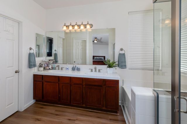 2934 14th Avenue, Kingsburg, CA 93631