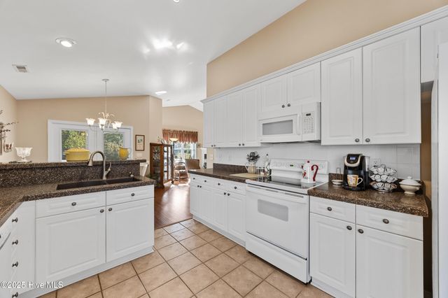 4953 Coronado Drive, Wilmington, NC 28409