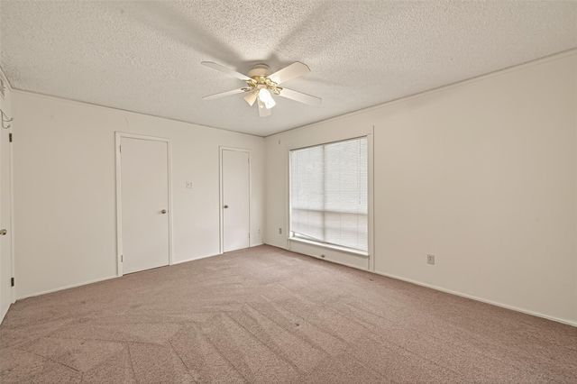 8211 Katy Freeway 19, Houston, TX 77024