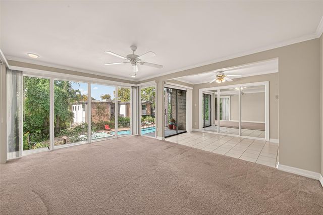 8211 Katy Freeway 19, Houston, TX 77024