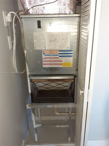 5842 NW 21st St 42-B, Lauderhill, FL 33313