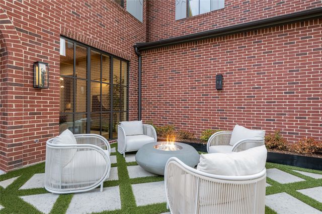 6730 Tulip Lane, Dallas, TX 75230