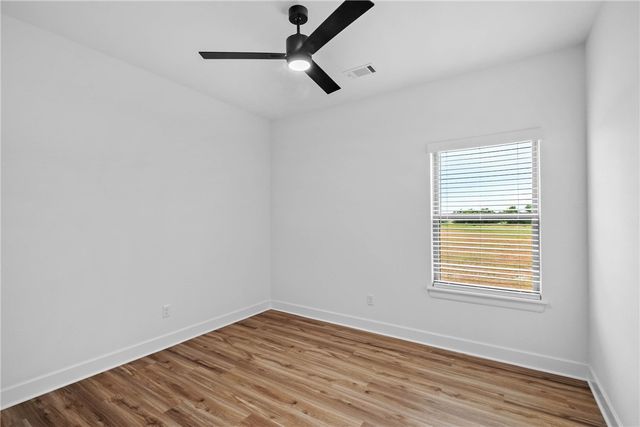1408 NW Nicole Street, Highfill, AR 72734