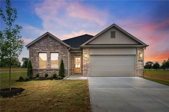 1408 NW Nicole Street, Highfill, AR 72734